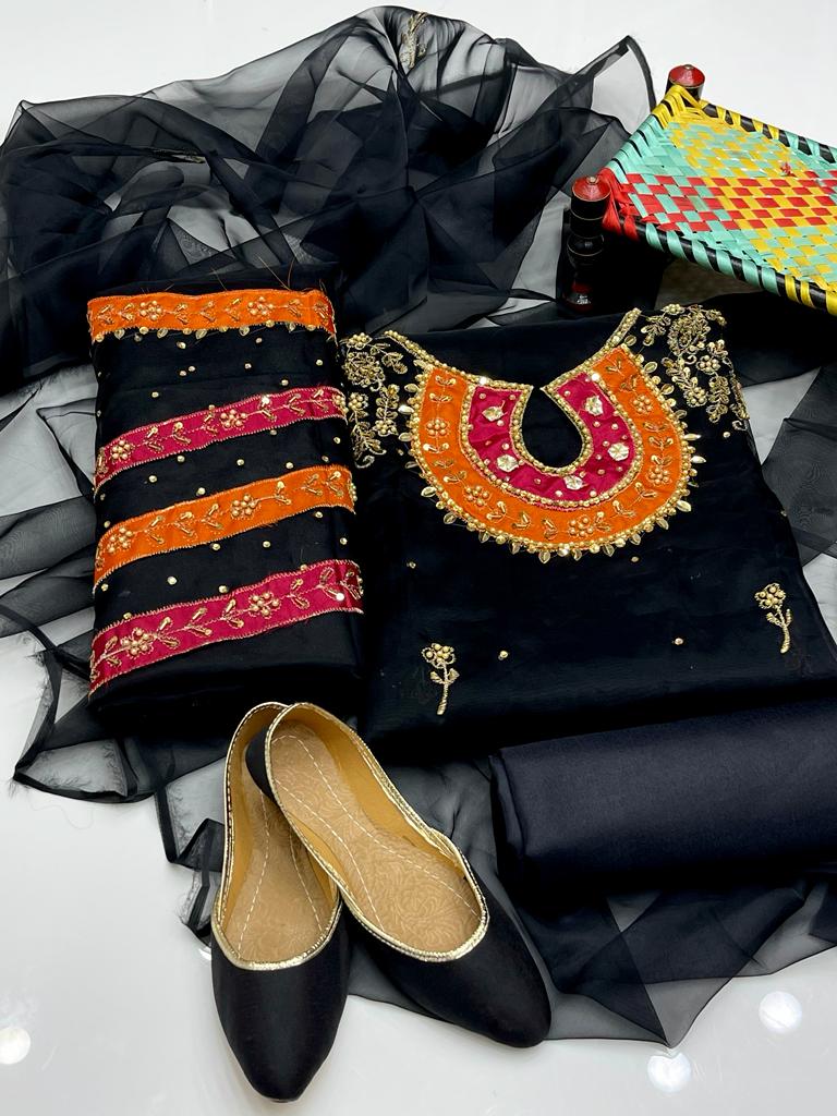 4-Piece Unstitched Organza Dress – Aari Zari Work with Patch Bazo, Dupatta & Khussa