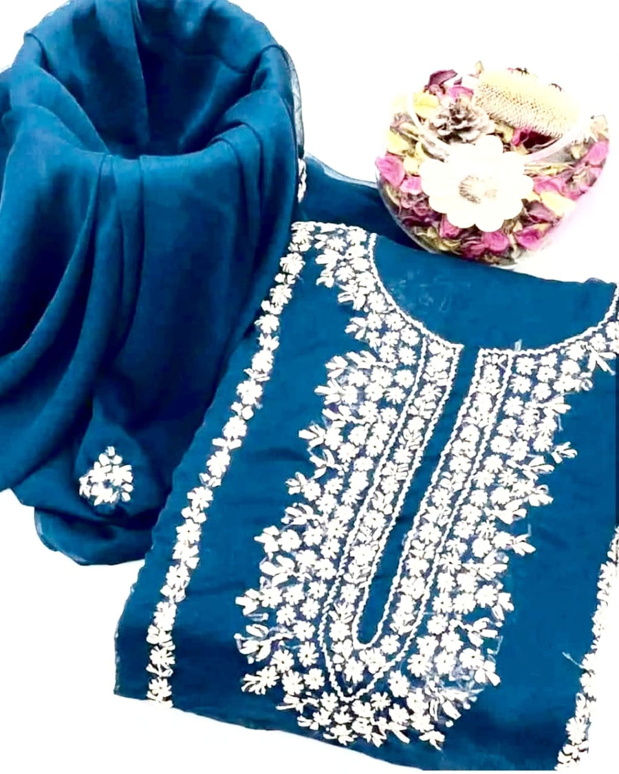2-Piece Handmade Bember Crinkle Dress – Gotta Gala Bail Shirt & Boti Dupatta