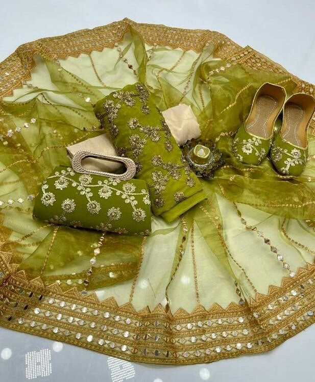 5-Piece Unstitched Party Suit – Chiffon Nag Jaal Shirt with Organza Dupatta, Khussa & Clutch