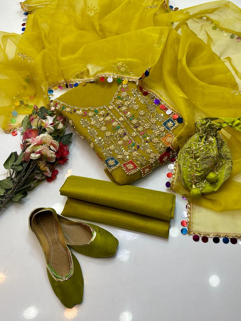 5-Piece Unstitched Wedding Suit – Organza Molty Work with Khussa & Bag