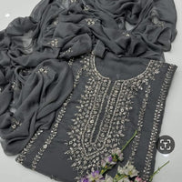 2-Piece Handmade Bember Crinkle Dress – Gotta Gala Bail Shirt & Boti Dupatta