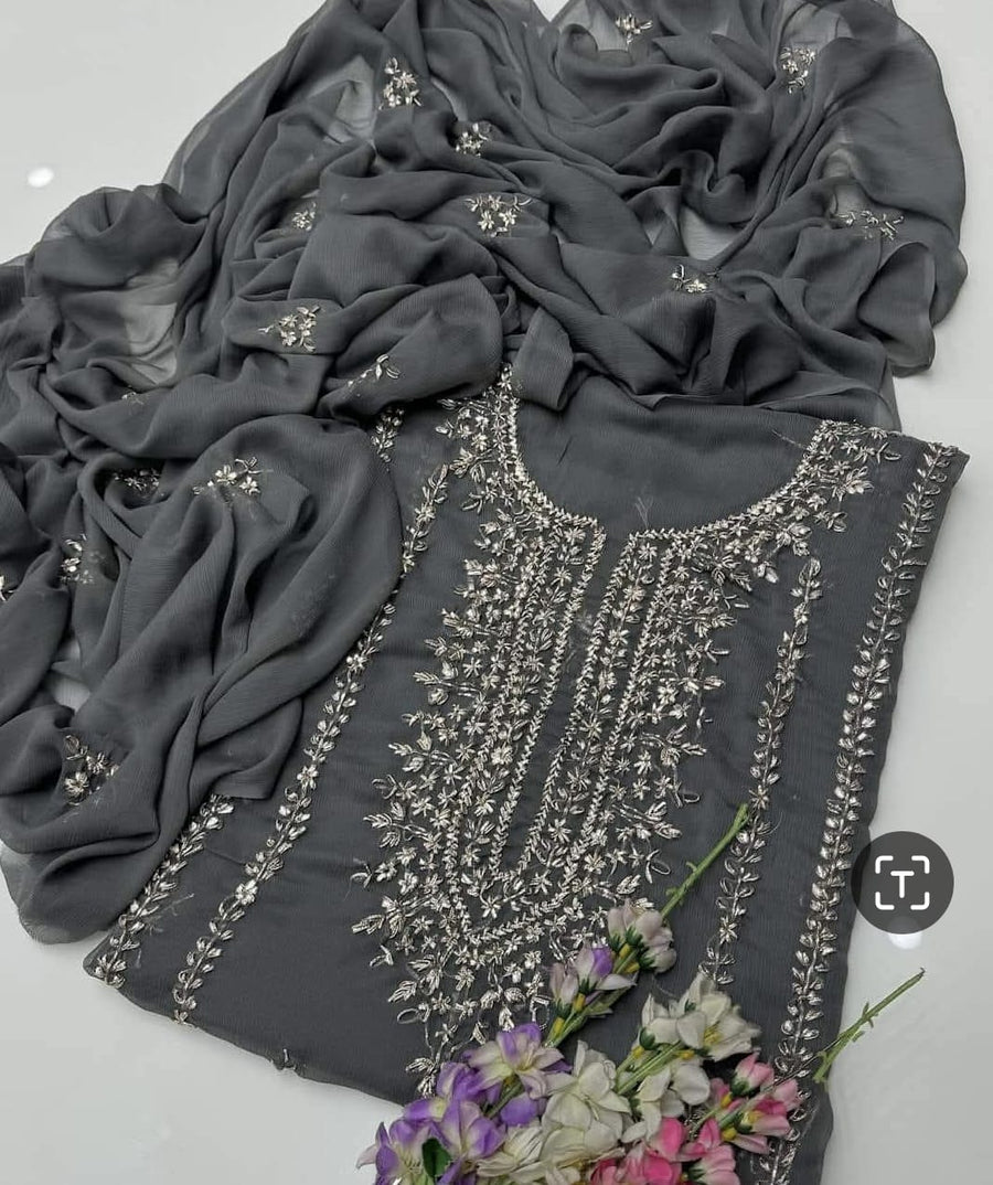 2-Piece Handmade Bember Crinkle Dress – Gotta Gala Bail Shirt & Boti Dupatta