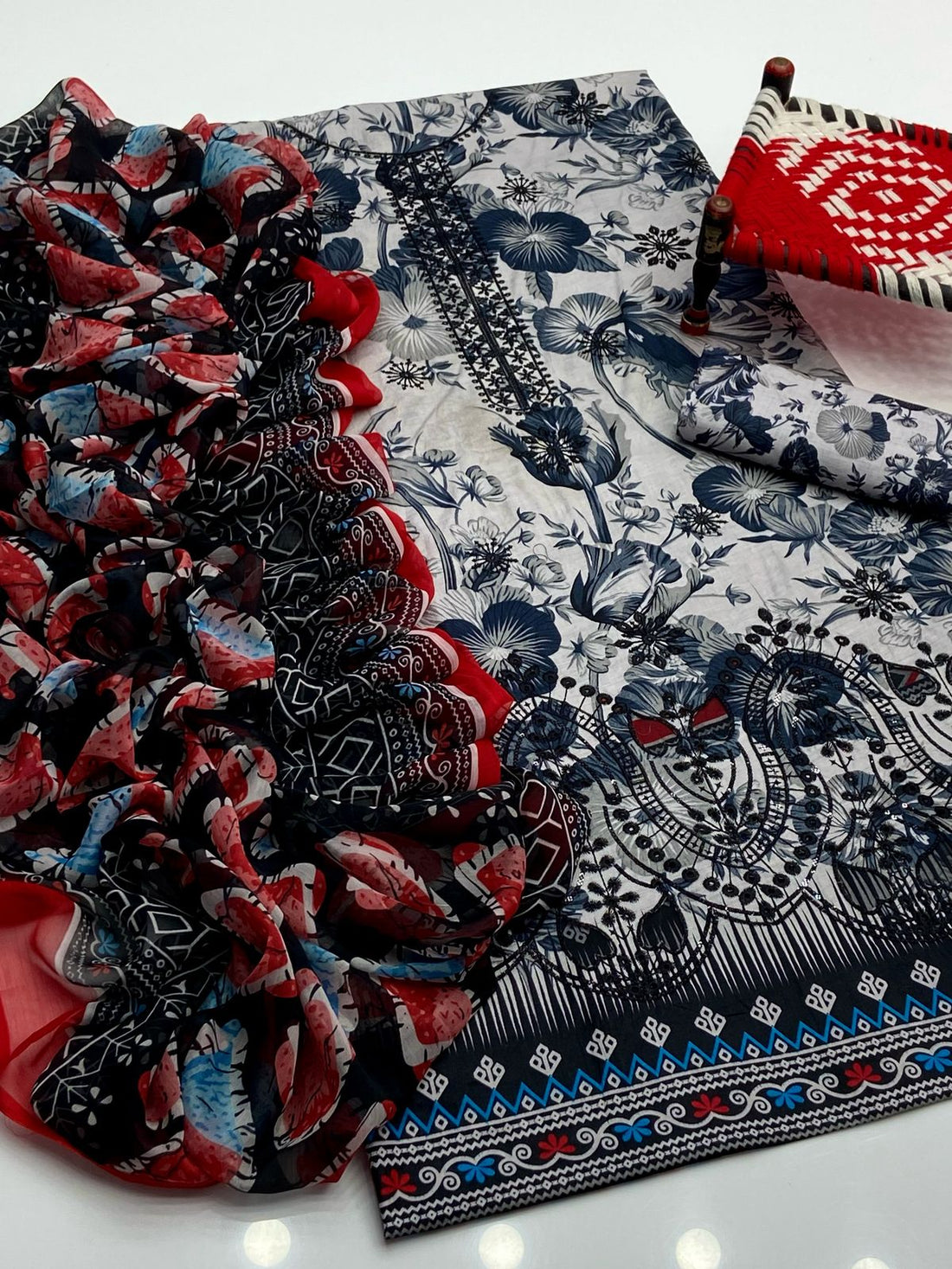 3-Piece Unstitched Lawn Suit – Printed Shirt with Embroidered Patches & Chiffon Dupatta