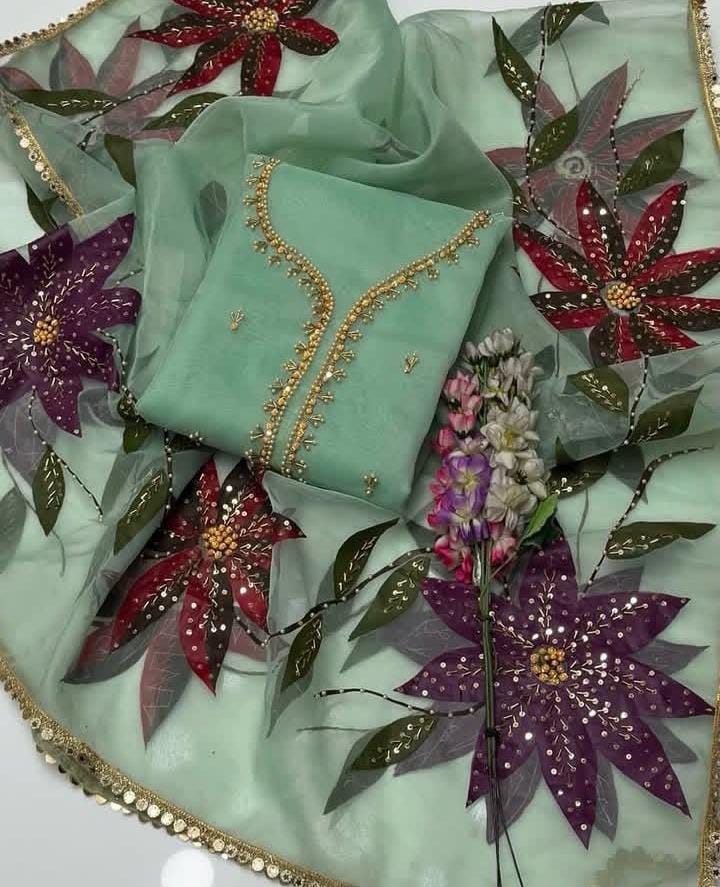 2-Piece Unstitched Organza Handwork Dress – Stones, Beads & Oil Paint Dupatta