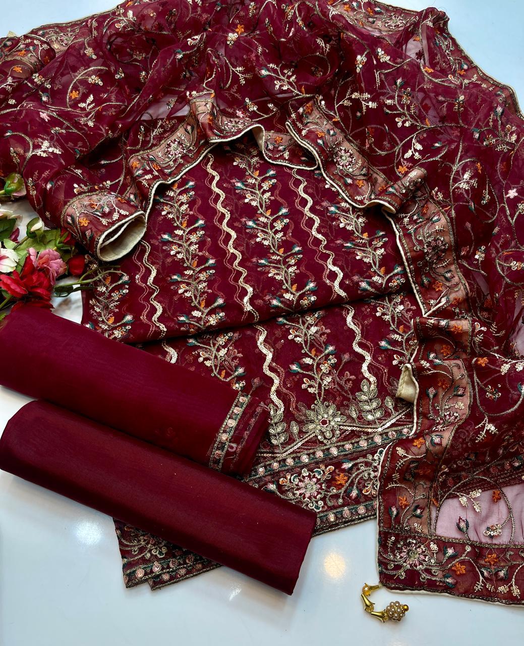 3-Piece Luxury Organza Dress – Jaal Work Shirt, Embroidered Sleeves & Net Shawl Dupatta
